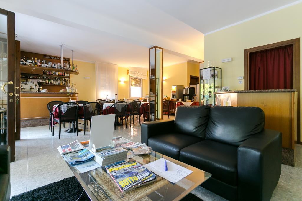 Hotel Benacus Bardolino Luaran gambar