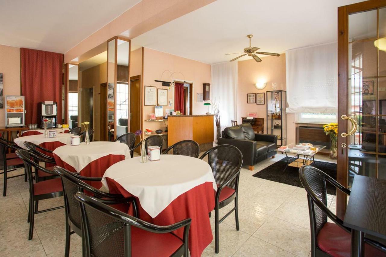 Hotel Benacus Bardolino Luaran gambar