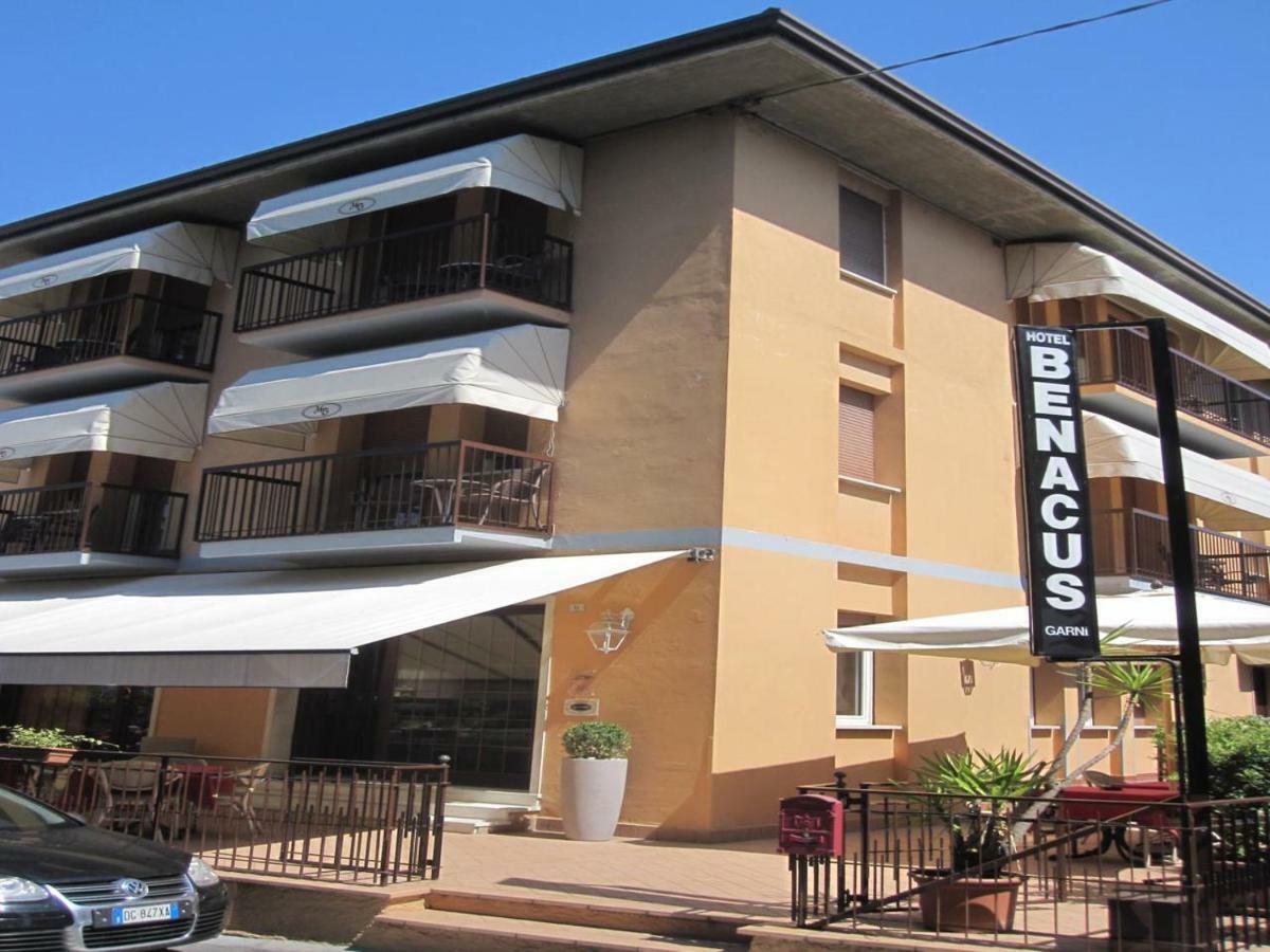 Hotel Benacus Bardolino Luaran gambar