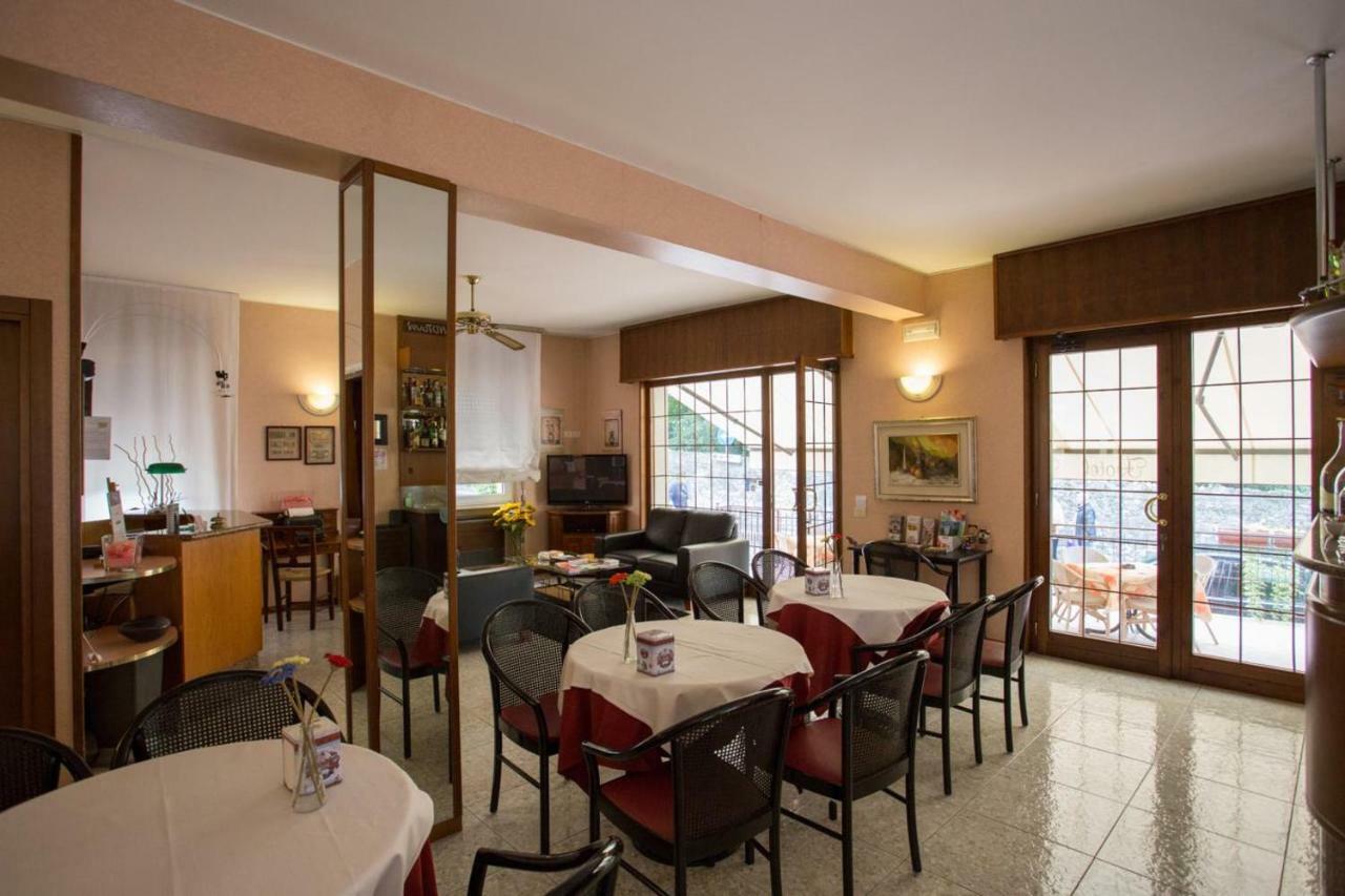 Hotel Benacus Bardolino Luaran gambar